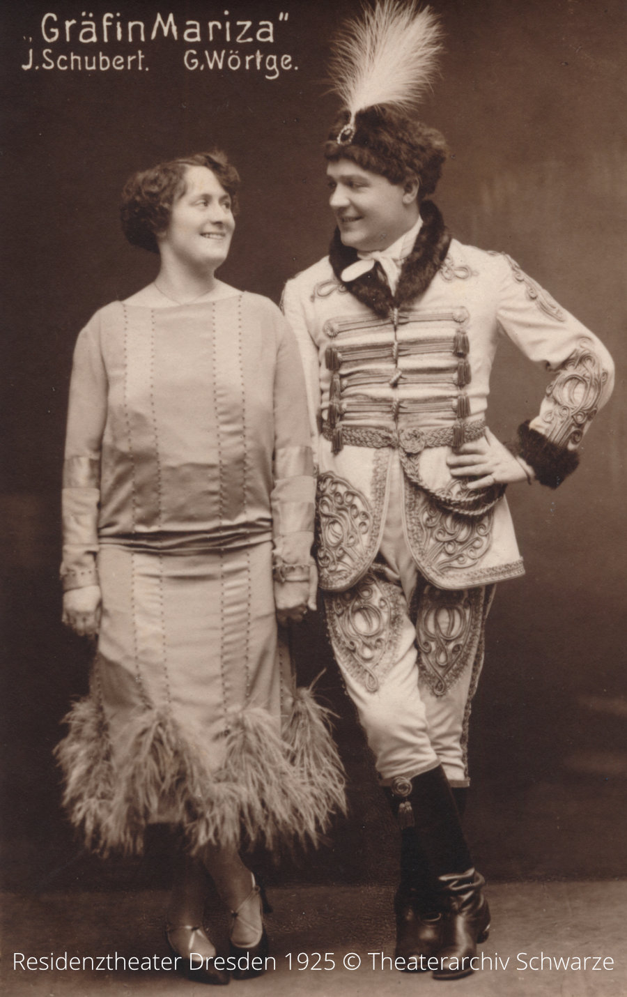 Johanna Schubert als Gräfin Mariza, Georg Woertge als Zsupan 1925