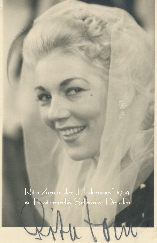 Rita Zorn als Rosalinde in Die Fledermaus 1954